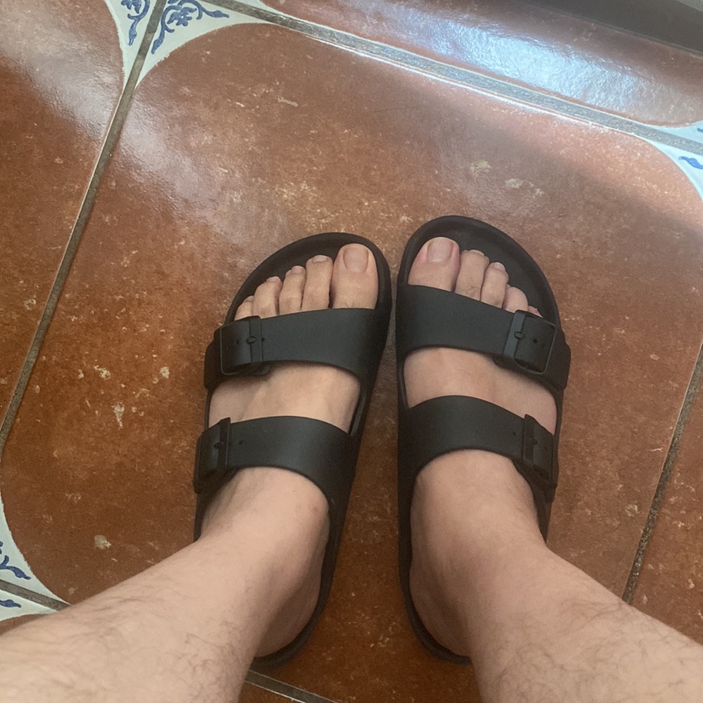 Sandal - Picture 4 of 4